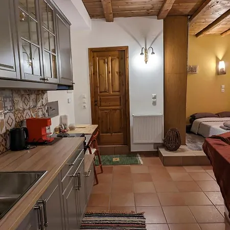 Diminio 3 At Livadi * אראחובה